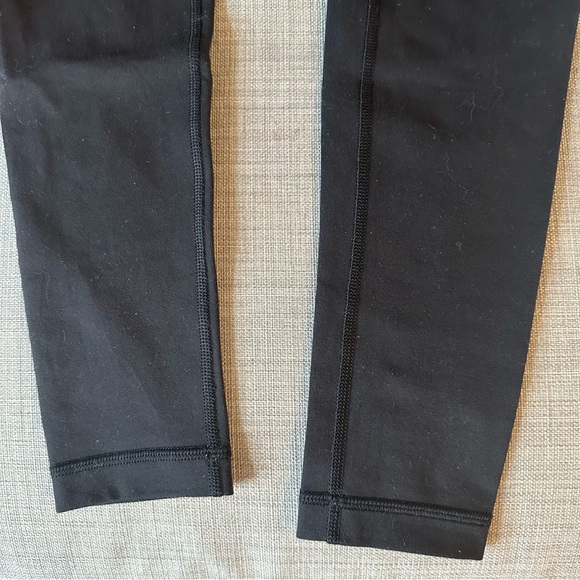 Lululemon wunder under low rise 30” leggings - Picture 3 of 4